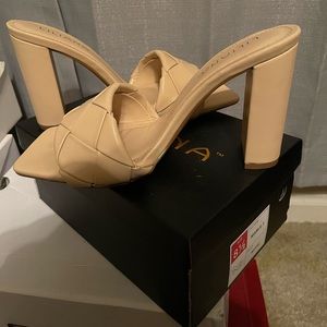 SOLD!!!! NBW Liliana Heels